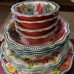 The Pioneer Woman Melamine Dinnerware Set - Breezy Blossoms - 16 Piece!